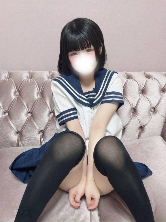 なの☆低身長の沼系彼女☆
