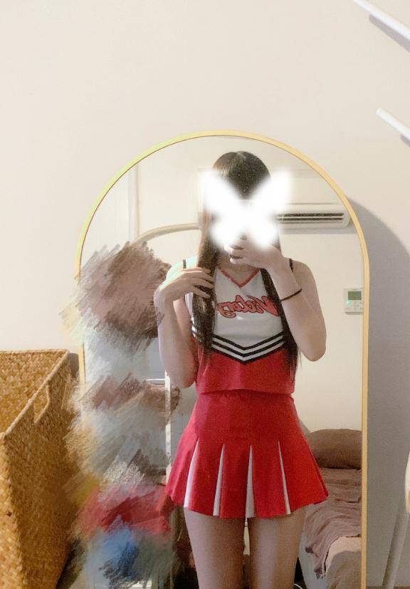 じゅな☆キス好き高身長女子☆