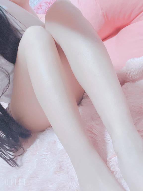 ひなこ☆溢れる天然ローション♡
