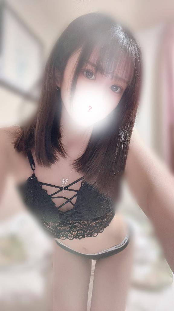 ゆりあ☆小柄な甘えんぼ♡