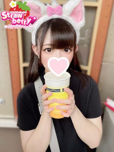 まよ☆色白で猫目が魅力的☆