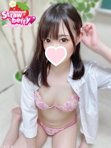 まよ☆色白で猫目が魅力的☆