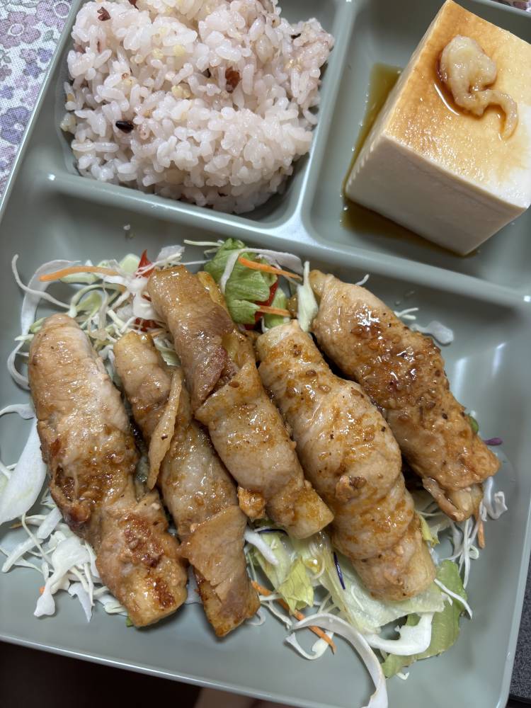 昼食