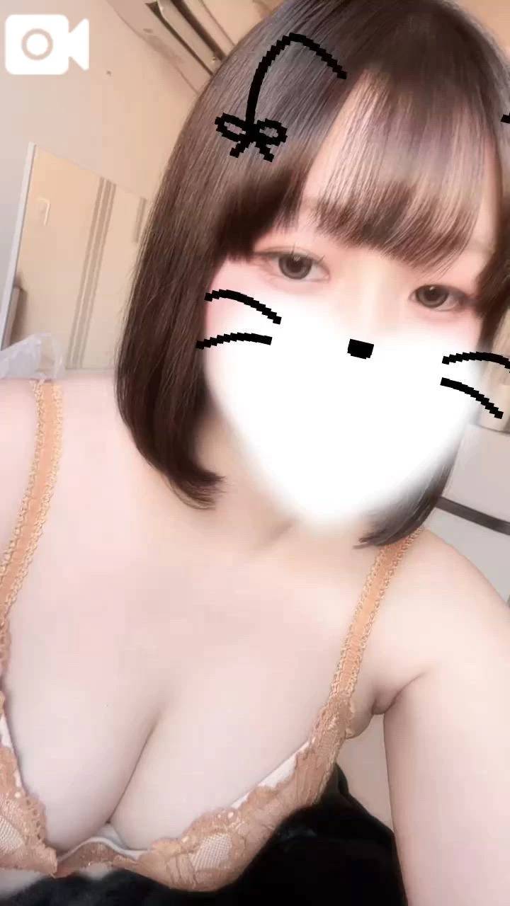 遠慮は禁物‼️ れいなと恋人にならない、、？♡