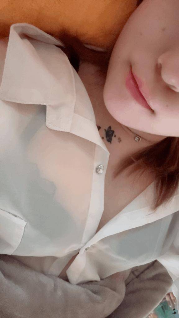しゅっ