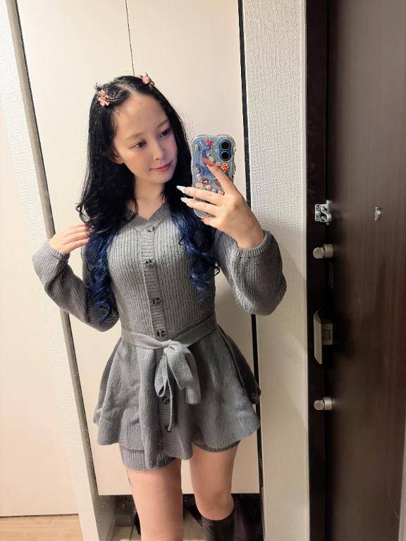絶賛・・