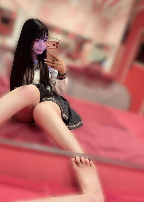 ♡こんな狭いとこ♡