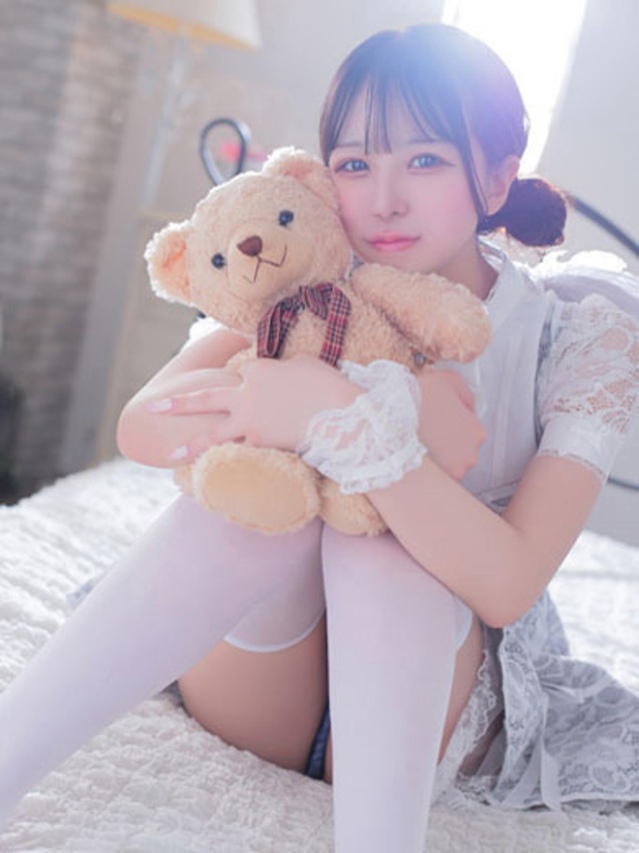 にこ（タレント）