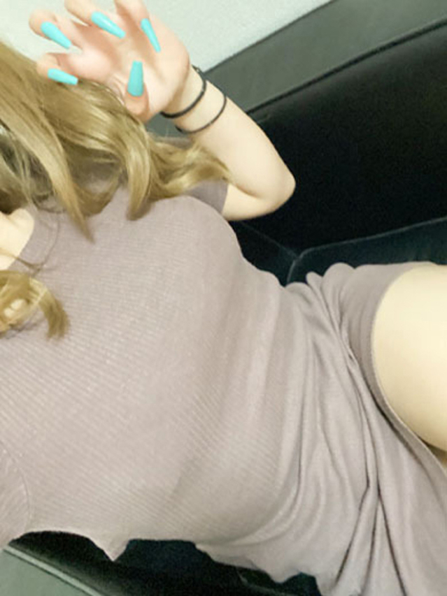 くう（タレント）