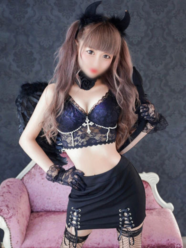 かえで(タレント)