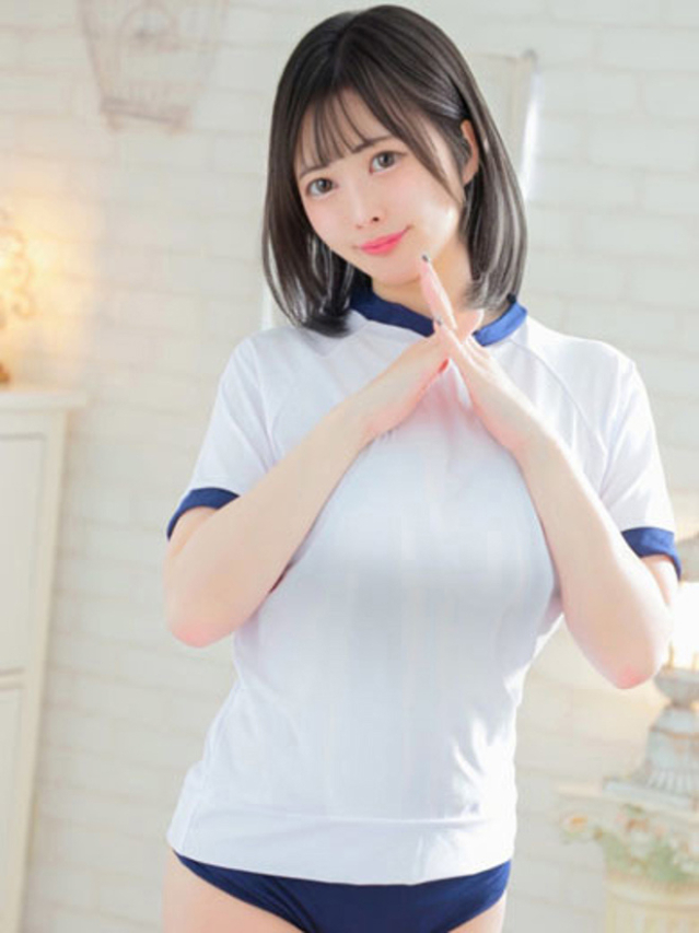 ろあ（タレント）