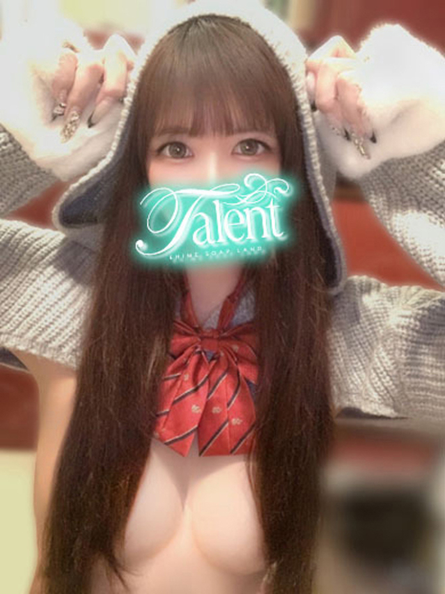 りま（タレント）