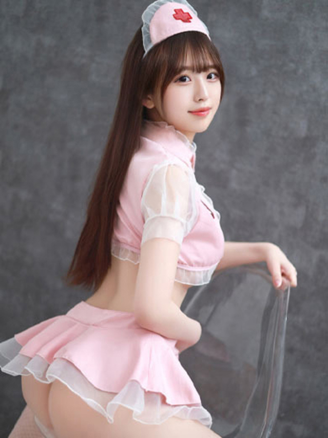 にこ（タレント）