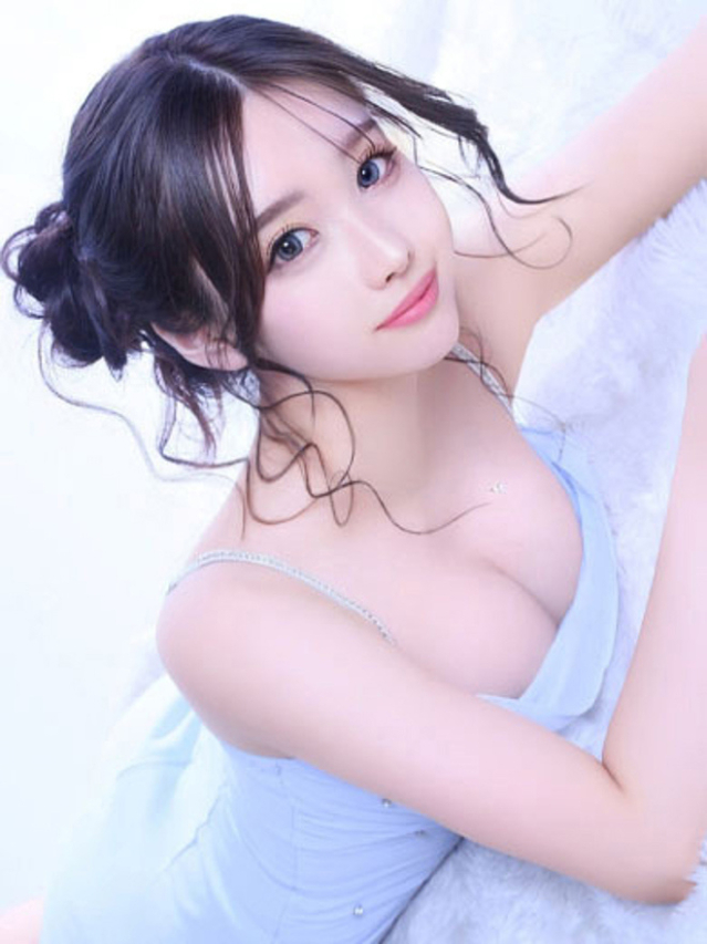 りいさ（タレント）