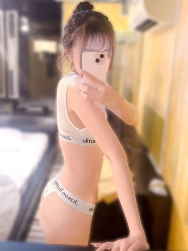 もも(タレント)