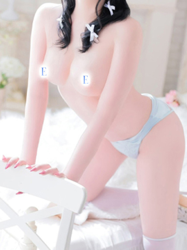 あず(タレント)