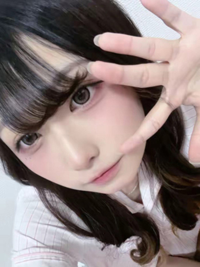 せな（タレント）