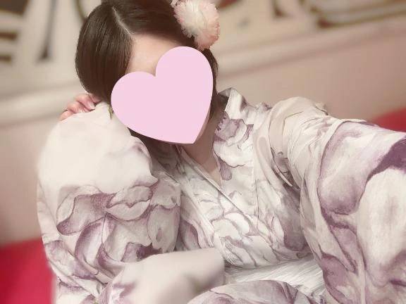 脱ぐと裸？！