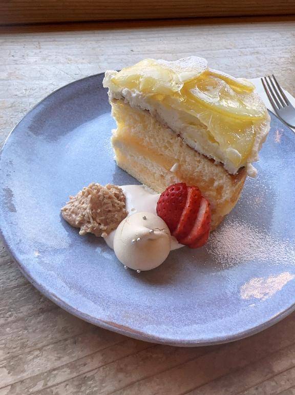 内田ゆう【WOMAN】