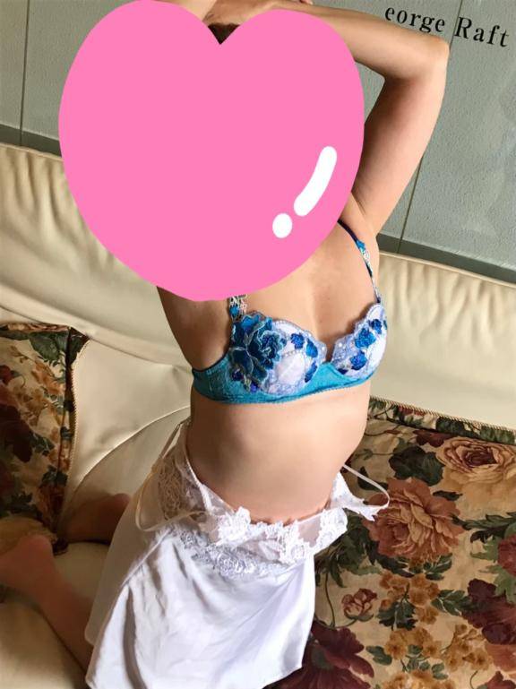 内田ゆう【WOMAN】