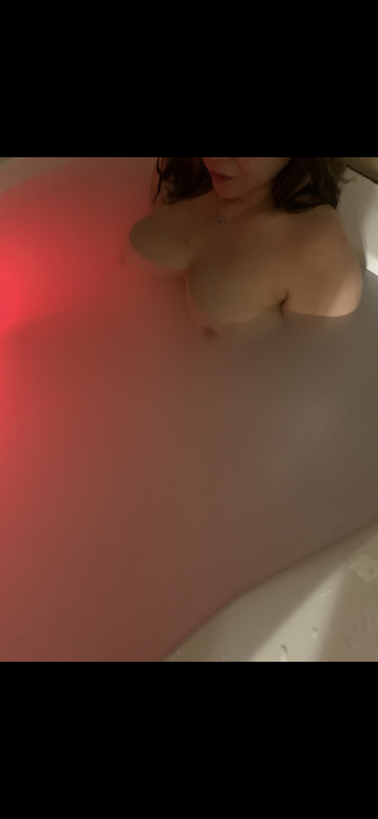 小柳あいか【WOMAN】