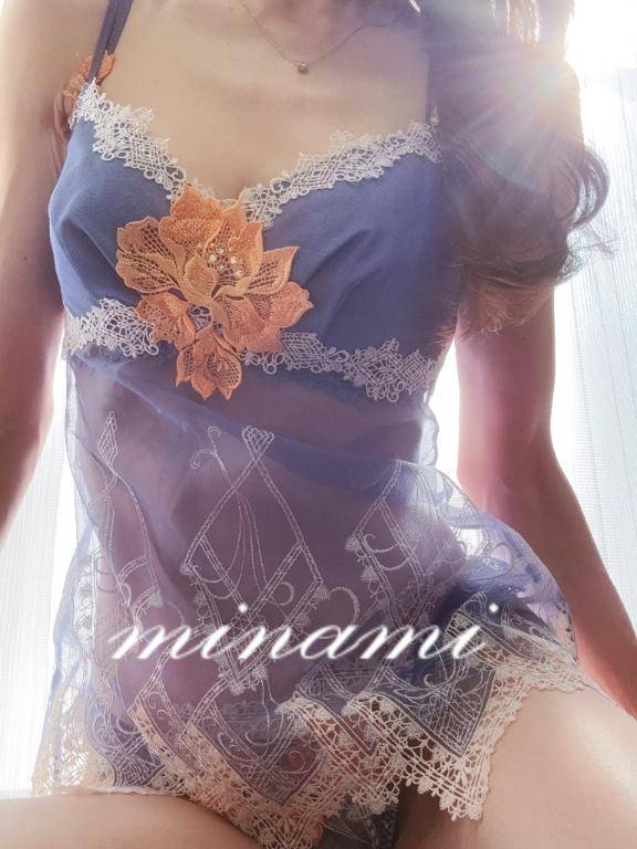 安西みなみ【PICKUP】