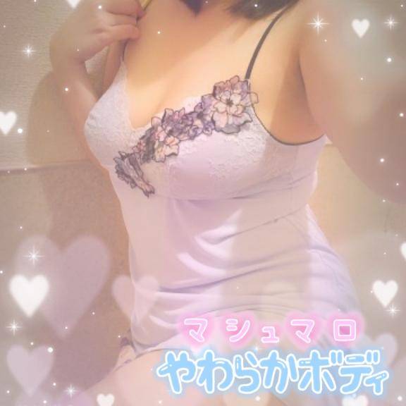 ここな【CHUBBY】