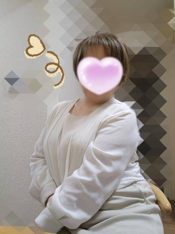 日向京子【WOMAN】