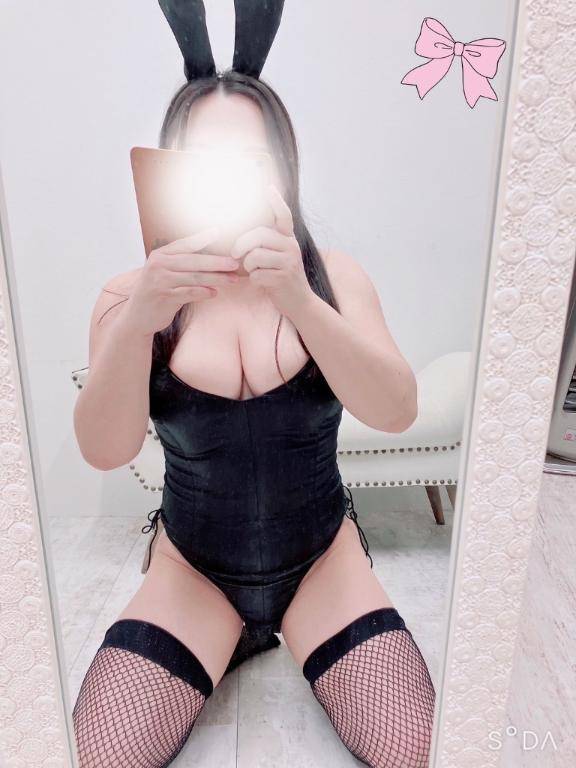 桃花りく【PICKUP】