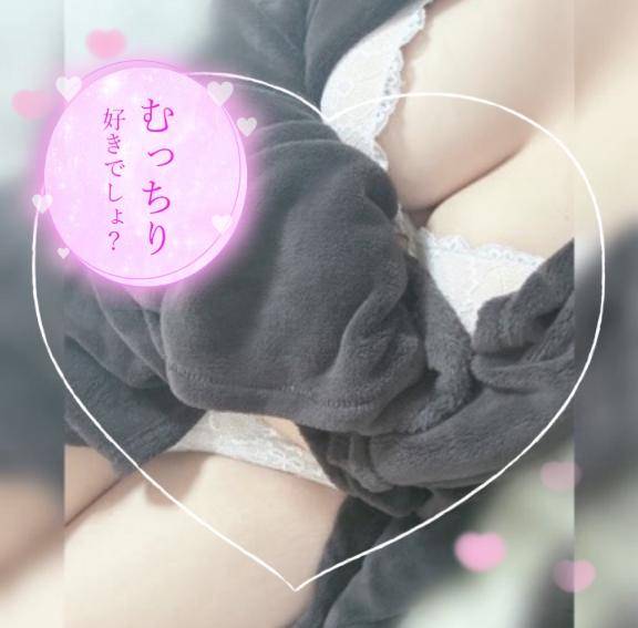 ここな【CHUBBY】