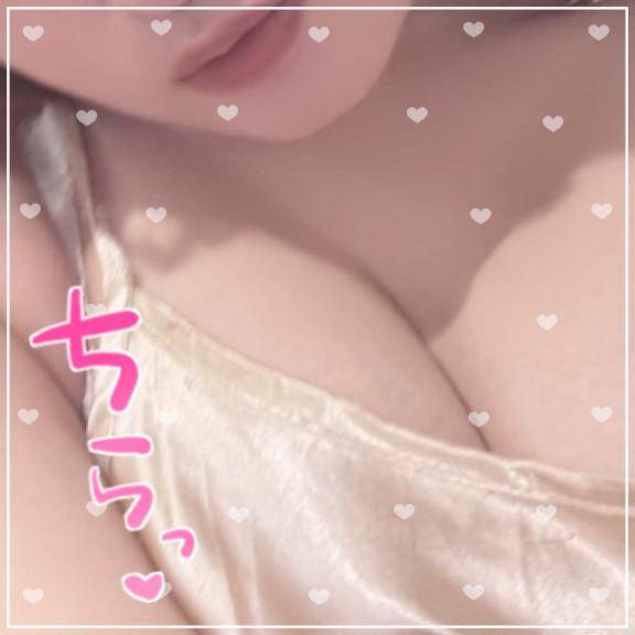 ここな【CHUBBY】