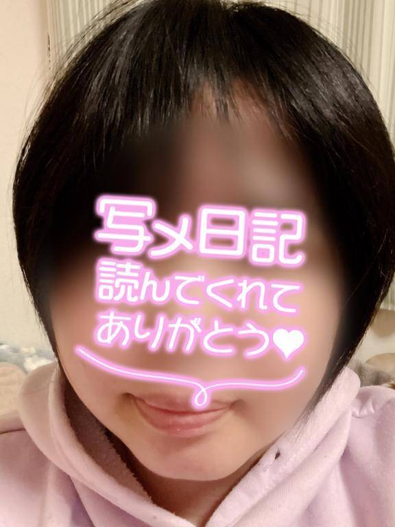 髪を切りました