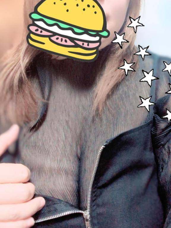 じつは