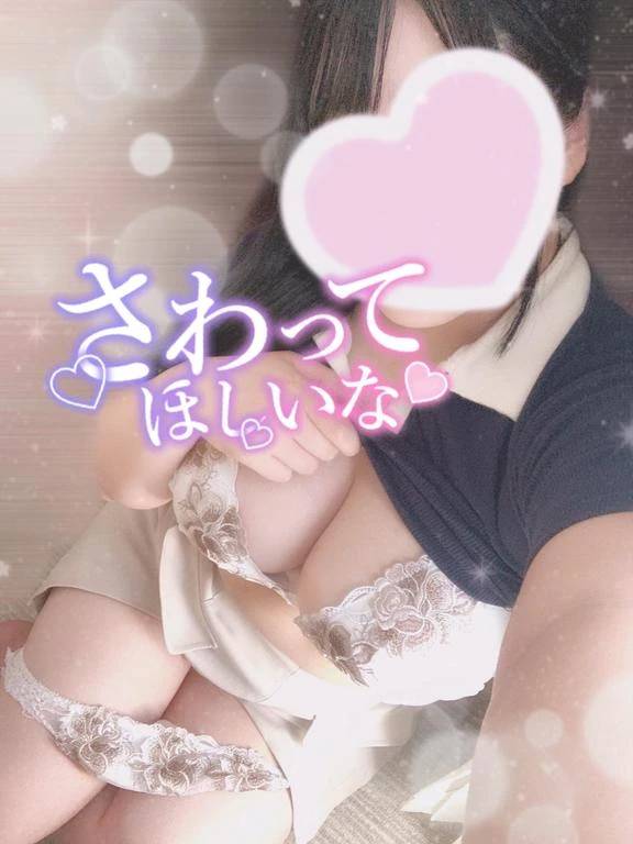 脱ぎかけ///