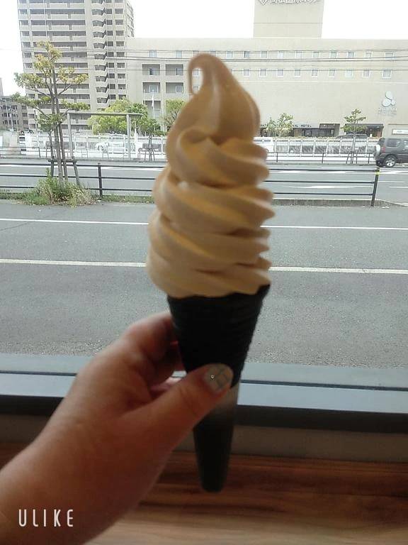 ペロペロ( ´艸｀)