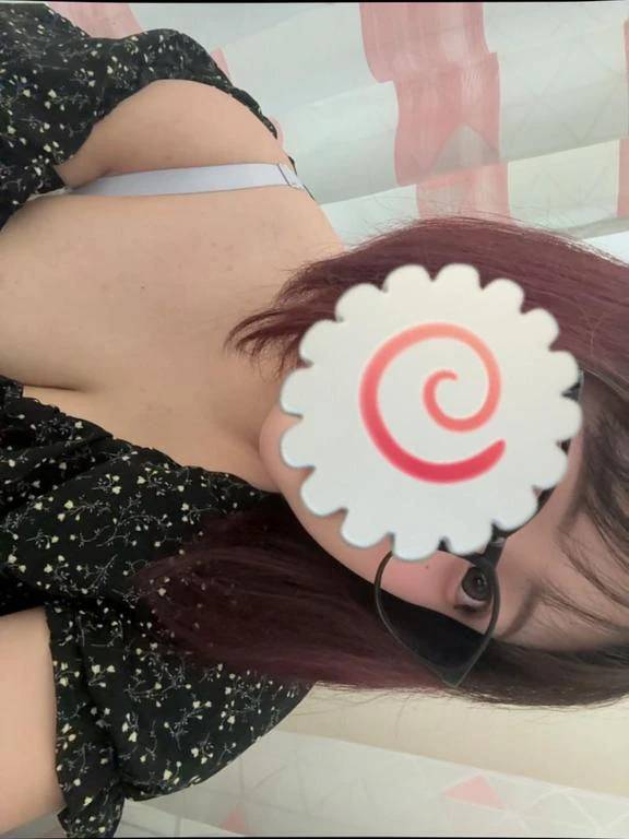 本日10時から14時までいます！朝レアです、、！