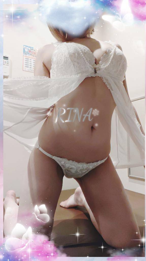 りな(イエスグループ TSUBAKI(ツバキ)松山店)