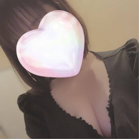 るり（イエスグループ TSUBAKI(ツバキ)松山店）