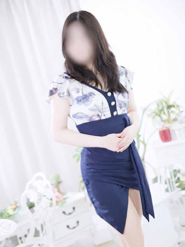 こはる（イエスグループ TSUBAKI(ツバキ)松山店）