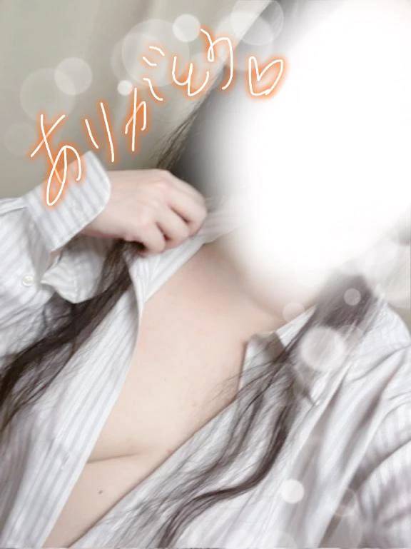 明石 かほ(妻の友人)