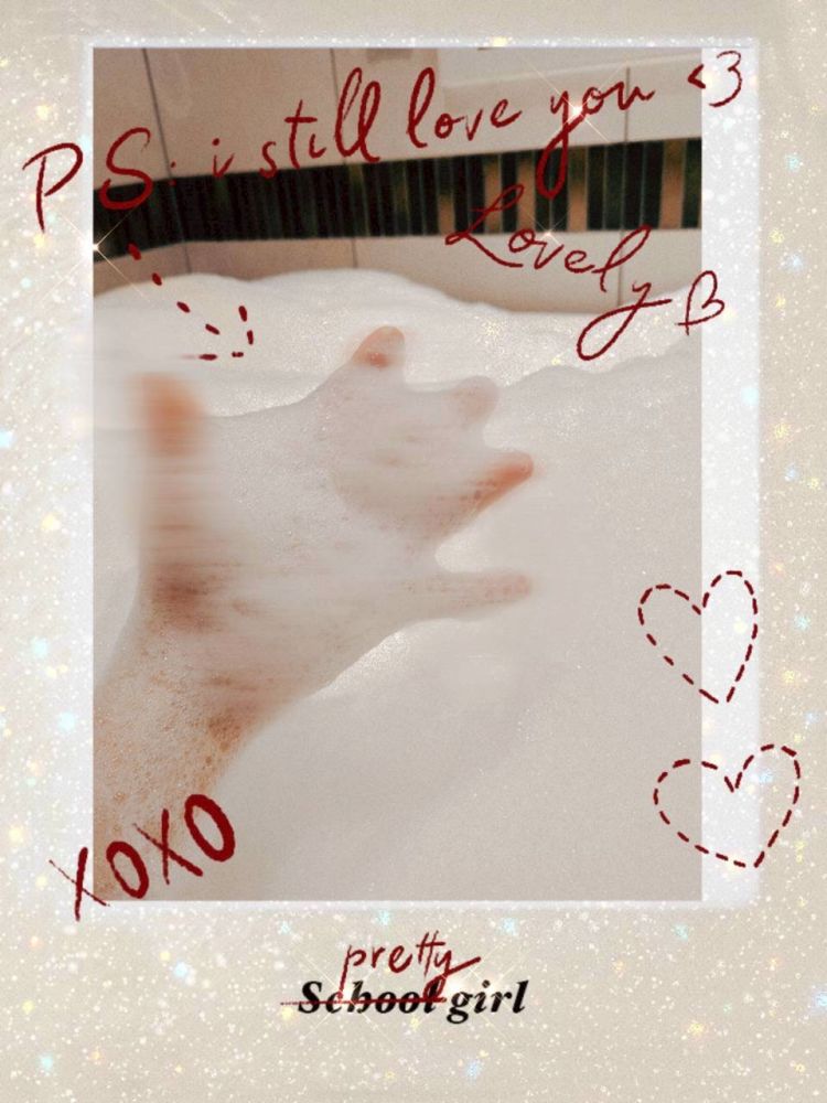 遊んでくれないと怒っちゃうぞ♡♡///