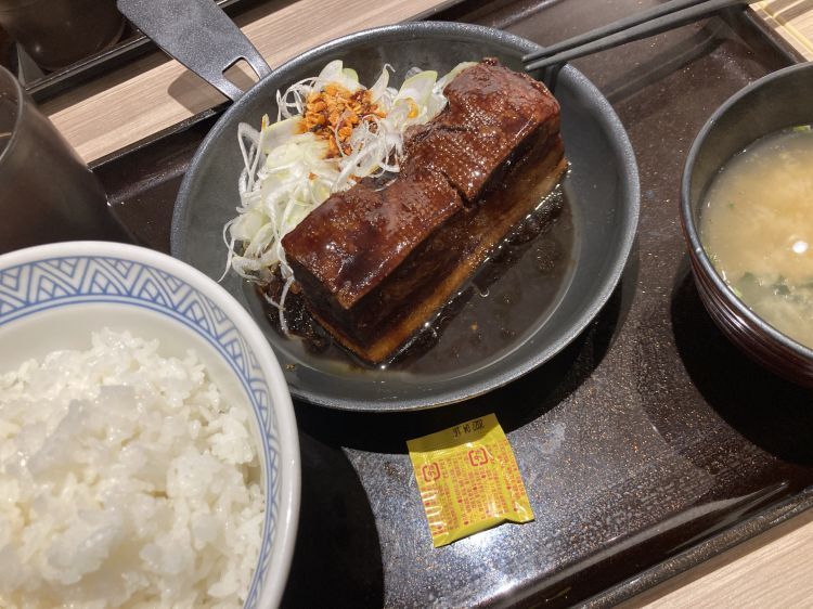 ( ˙o˙ )ｵｰ( ˙罒˙ )ﾋ-( ˙ε˙ )ﾙｰ