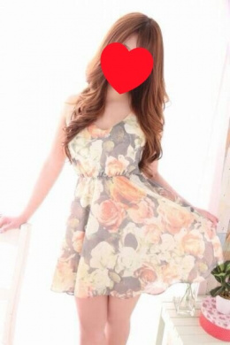 加藤 ひとみ