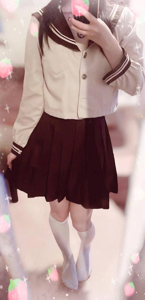 制服で待ってます🎃🍂