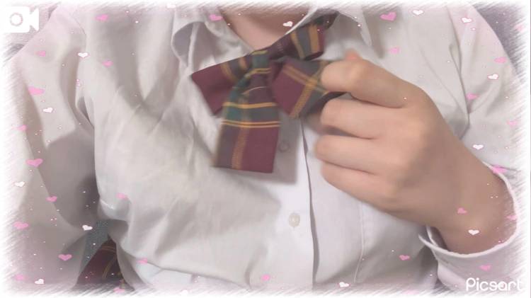 制服は好きですか？🤍