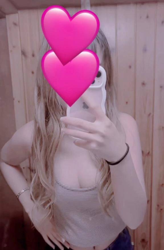 予約いっぱい空いてます🥺