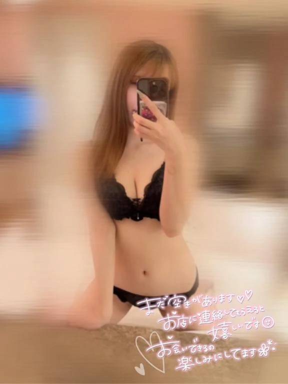 興味津々👀🤍