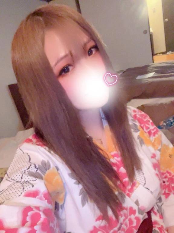 ぎゅってしてくれるひと、いる？♡