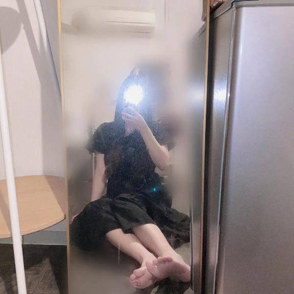 今日は雰囲気変えてみたよ🐶🖤