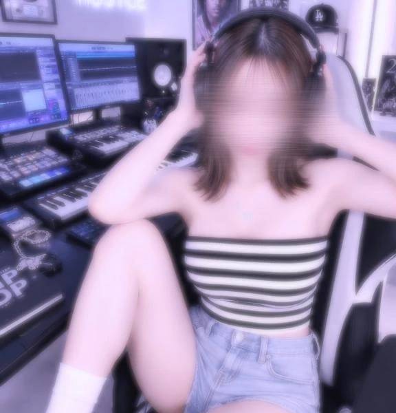 こんばんみ〜😪🌙